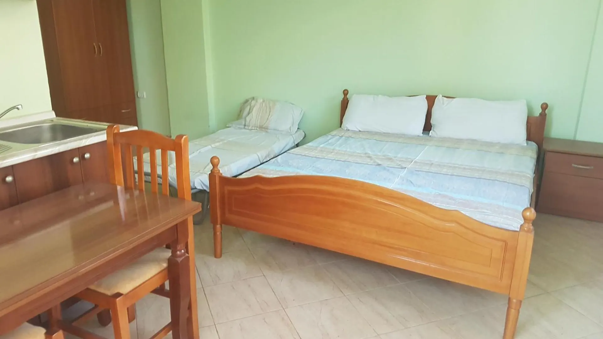 Homestay Telo Shehu Holiday Home Radhime