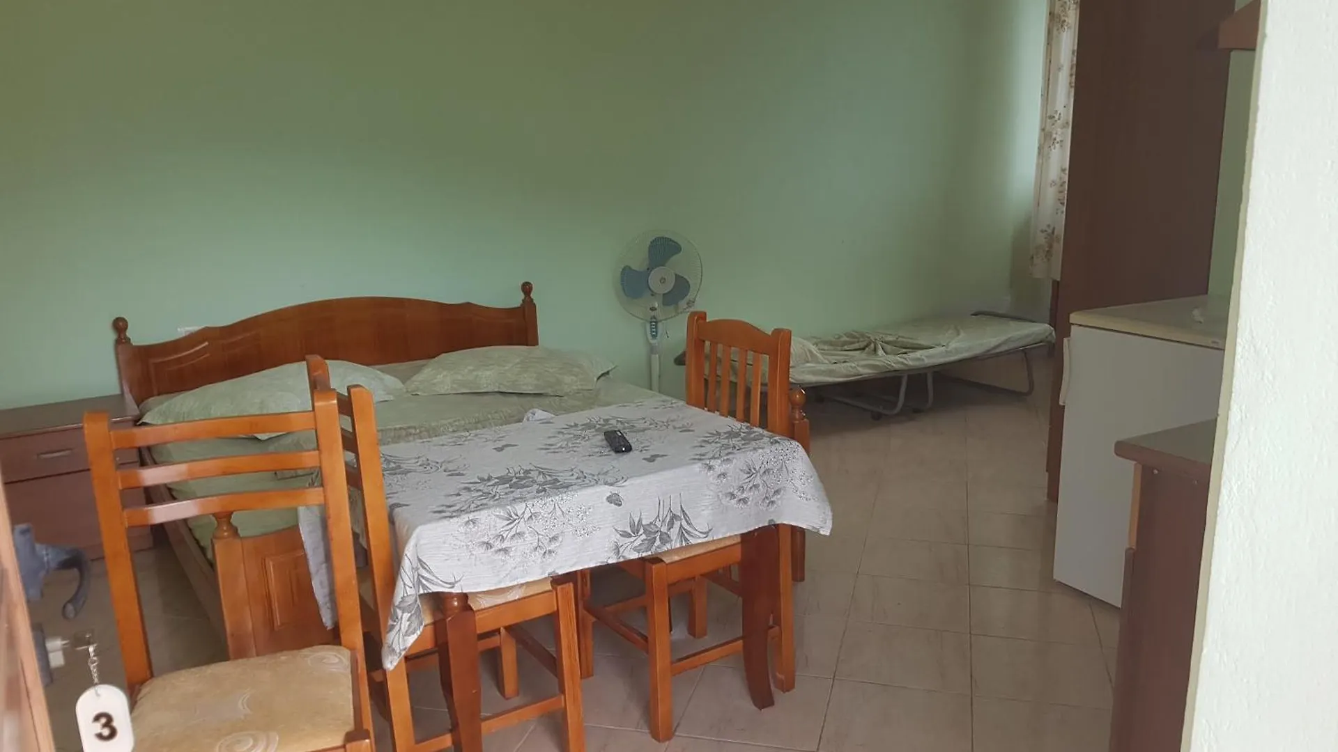 Telo Shehu Holiday Home Radhime